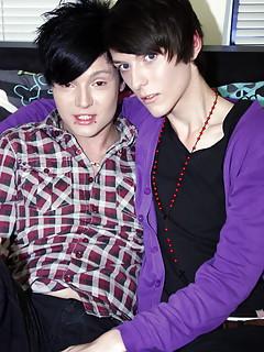 Gay Twinks Porn